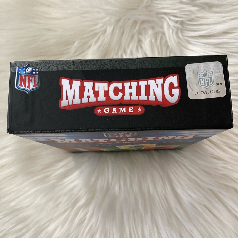 NEW NFL Matching Card Game - Picture 5 of 6